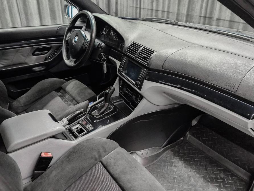 BMW 5 серии IV (E39) Рестайлинг Красноярск  - изображение 12
