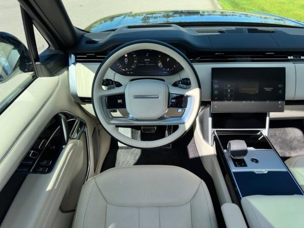 Land Rover Range Rover V с пробегом 2025 года, цена 27 900 000 рублей, 1410 км, внедорожник, Автокод Объявления