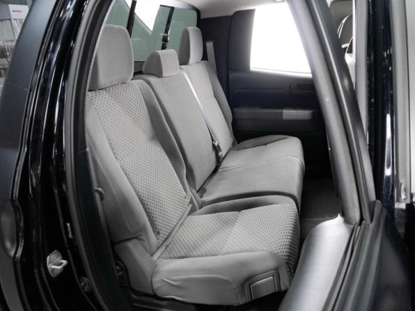 Toyota Tundra II с пробегом 2009 года, цена 2 850 000 рублей, 329131 км, offers.body_type.unknown, Автокод Объявления