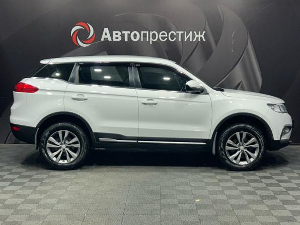 Geely Atlas I с пробегом 2018 года, цена 1 420 000 рублей, 136882 км, внедорожник, Автокод Объявления