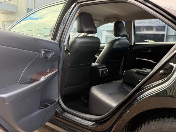 Toyota Camry VII (XV50) Рестайлинг 2 с пробегом 2018 года, цена 2 379 000 рублей, 228787 км, седан, Автокод Объявления