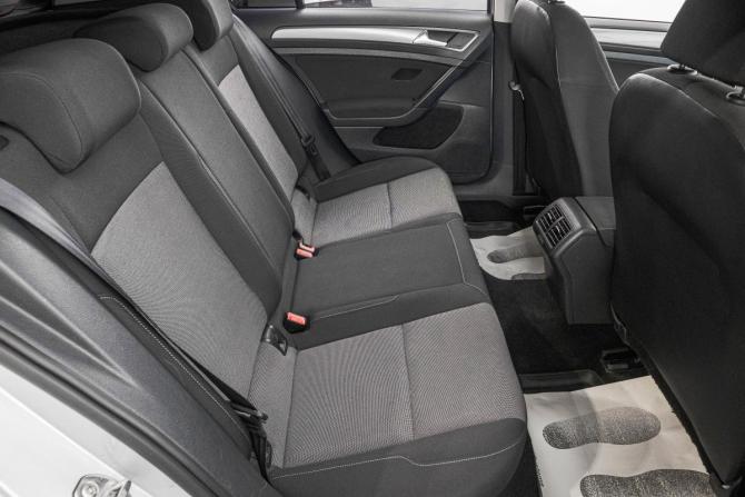 Volkswagen Golf VII с пробегом 2014 года, цена 989 000 рублей, 214000 км, хэтчбек, Автокод Объявления