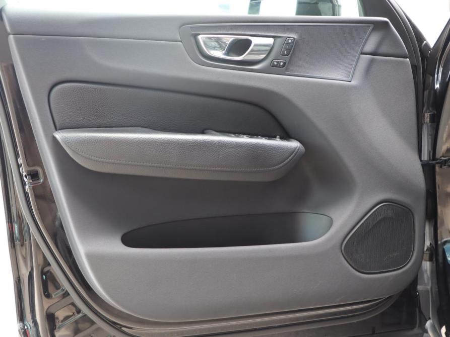Volvo XC60 II Санкт-Петербург  - изображение 21