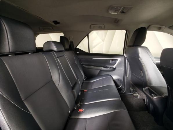 Toyota Fortuner II Рестайлинг с пробегом 2021 года, цена 4 395 000 рублей, 47432 км, внедорожник, Автокод Объявления