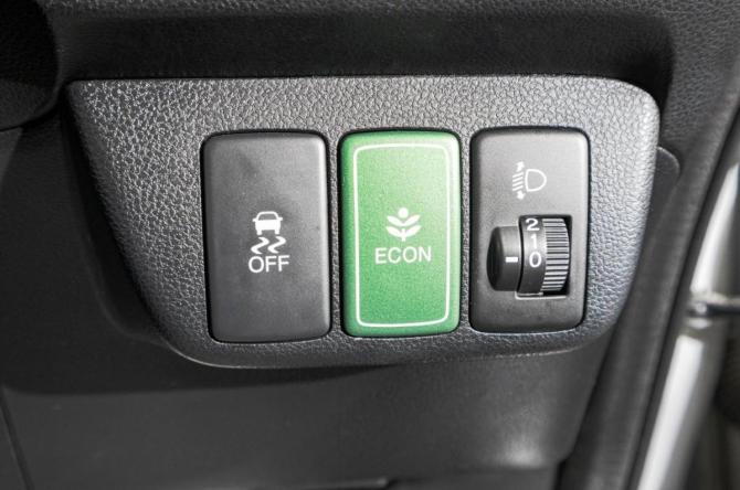 Honda Fit Shuttle I с пробегом 2011 года, цена 899 000 рублей, 228000 км, универсал, Автокод Объявления