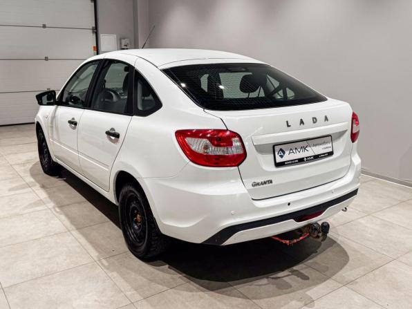 Lada (ВАЗ) Granta I Рестайлинг с пробегом 2020 года, цена 555 897 рублей, 176174 км, хэтчбек, Автокод Объявления