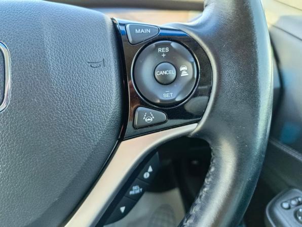 Honda Jade I с пробегом 2015 года, цена 1 419 000 рублей, 129722 км, минивэн, Автокод Объявления