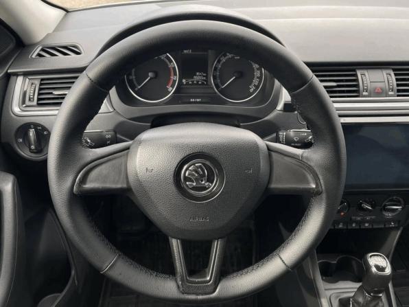 Skoda Rapid I Рестайлинг с пробегом 2018 года, цена 885 000 рублей, 195055 км, лифтбек, Автокод Объявления