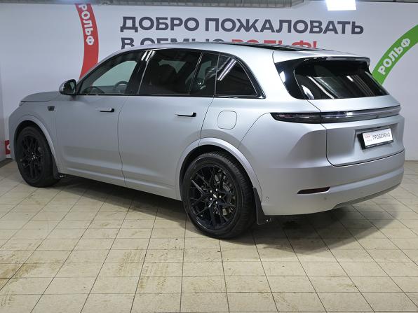 Li Auto (Lixiang) L7 I Рестайлинг с пробегом 2024 года, цена 6 590 000 рублей, 39100 км, внедорожник, Автокод Объявления