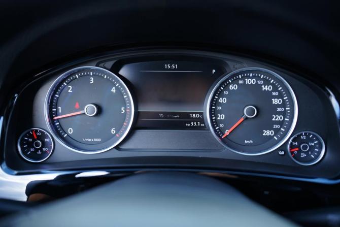 Volkswagen Touareg II Рестайлинг с пробегом 2016 года, цена 3 560 000 рублей, 174000 км, внедорожник, Автокод Объявления