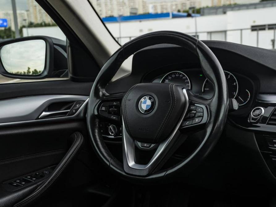 BMW 5 серии VII (G30/G31/G38) Москва  - изображение 11