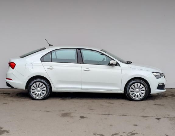 Skoda Rapid II с пробегом 2021 года, цена 1 320 000 рублей, 122508 км, лифтбек, Автокод Объявления