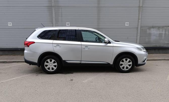 Mitsubishi Outlander III Рестайлинг с пробегом 2015 года, цена 1 219 000 рублей, 233315 км, внедорожник, Автокод Объявления