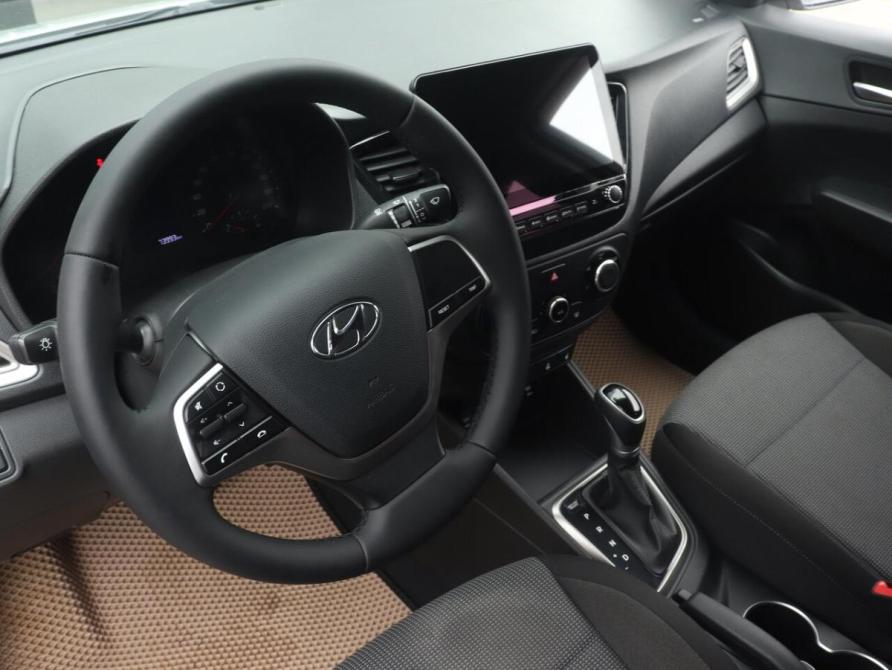 Hyundai Solaris II Рестайлинг Казань  - изображение 5