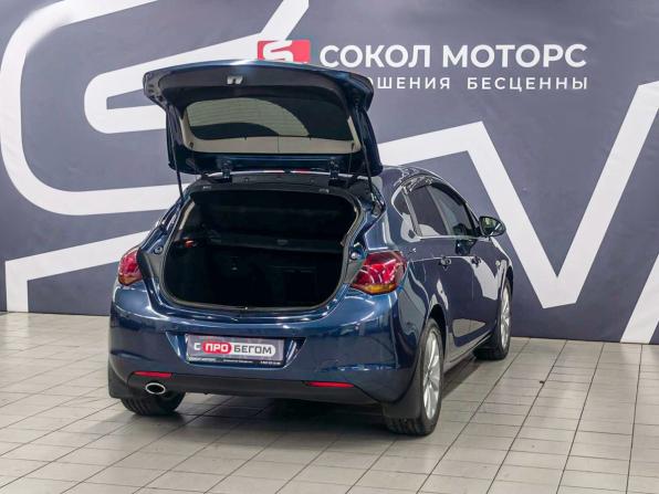 Opel Astra J с пробегом 2010 года, цена 879 900 рублей, 225298 км, хэтчбек, Автокод Объявления