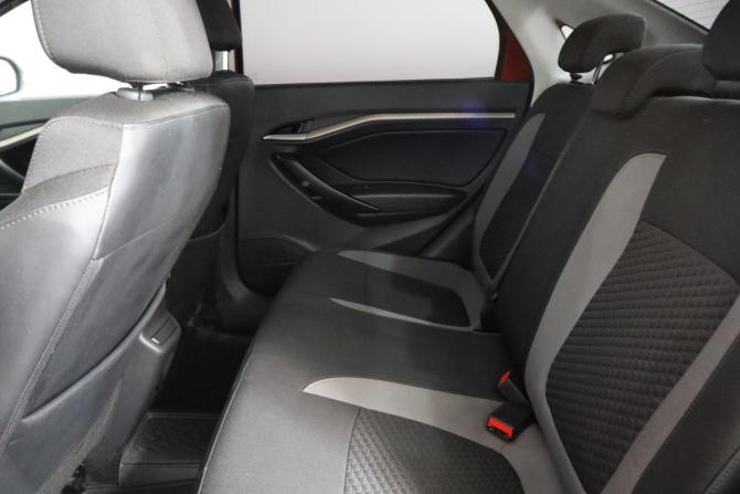 Lada (ВАЗ) Vesta I с пробегом 2021 года, цена 1 039 000 рублей, 50000 км, седан, Автокод Объявления