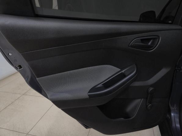 Ford Focus III с пробегом 2013 года, цена 800 000 рублей, 140516 км, хэтчбек, Автокод Объявления