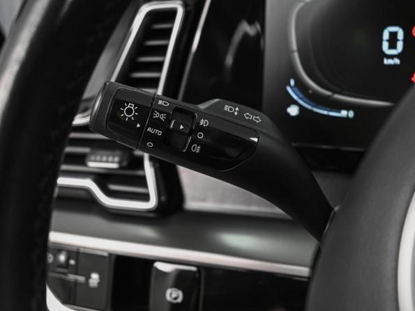 Kia Sportage V с пробегом 2022 года, цена 3 099 000 рублей, 39222 км, внедорожник, Автокод Объявления