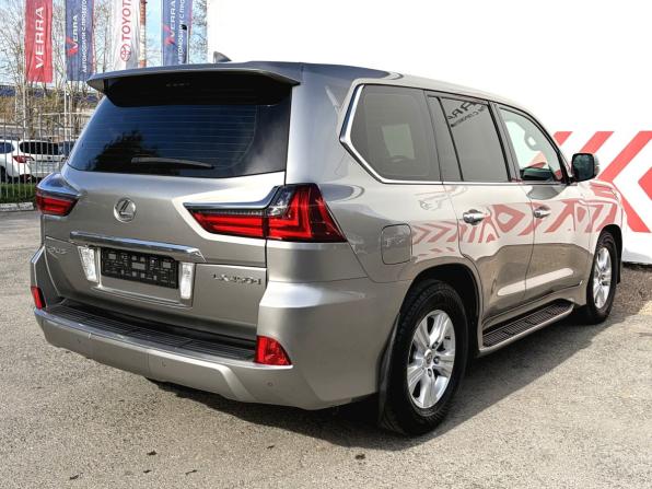 Lexus LX III Рестайлинг 2 с пробегом 2016 года, цена 6 070 000 рублей, 191731 км, внедорожник, Автокод Объявления