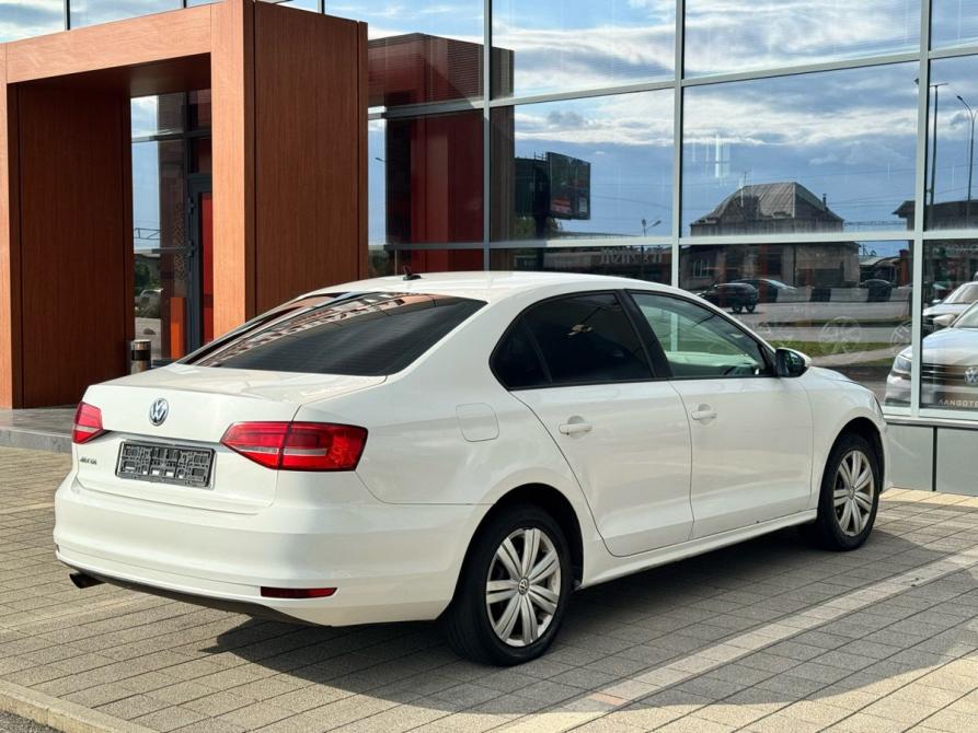 Volkswagen Jetta VI Владикавказ  - изображение 6
