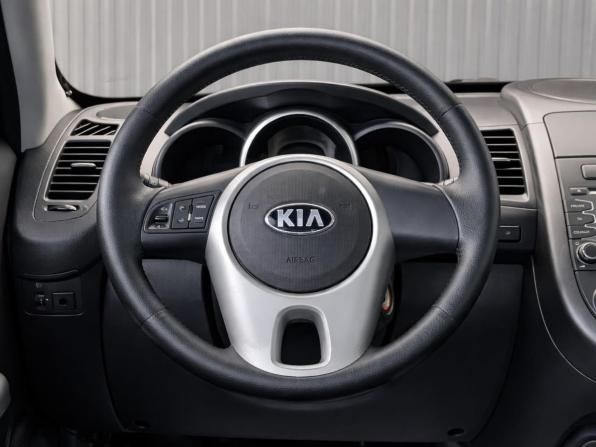 Kia Soul I Рестайлинг с пробегом 2013 года, цена 847 000 рублей, 157185 км, хэтчбек, Автокод Объявления