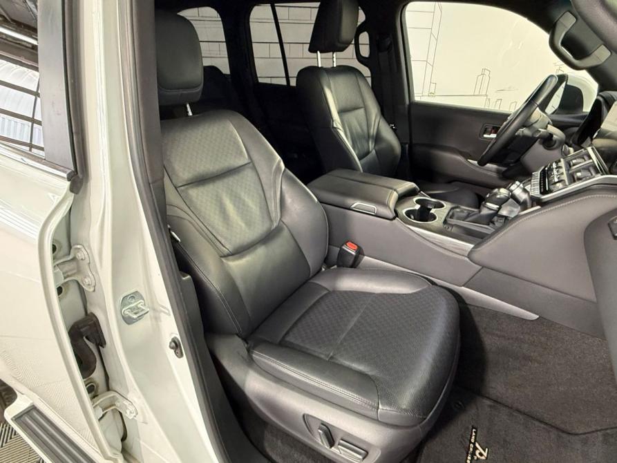 Toyota Land Cruiser 300 Series Москва  - изображение 27