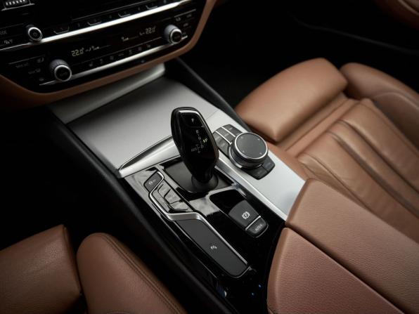 BMW 5 серии VII (G30/G31/G38) с пробегом 2019 года, цена 3 450 000 рублей, 118029 км, седан, Автокод Объявления