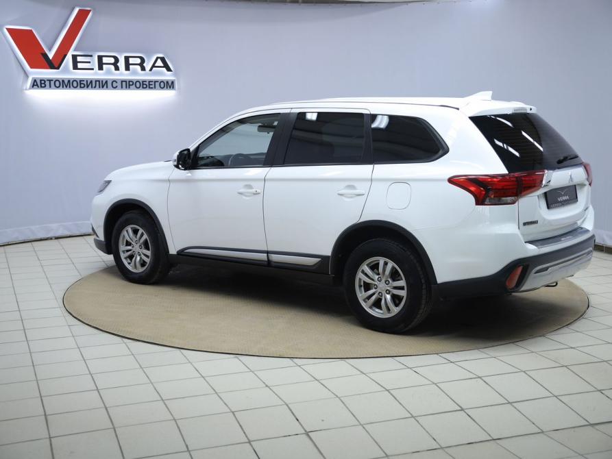 Mitsubishi Outlander III Рестайлинг 3 Уфа  - изображение 7