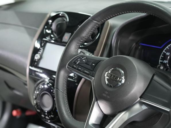 Nissan Note II Рестайлинг с пробегом 2017 года, цена 1 315 000 рублей, 78632 км, хэтчбек, Автокод Объявления
