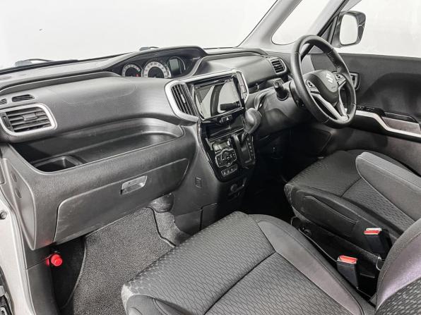 Suzuki Solio III с пробегом 2016 года, цена 844 000 рублей, 194457 км, микровэн, Автокод Объявления