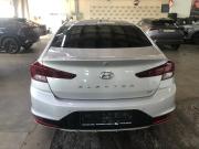 Hyundai Elantra VI (AD) Рестайлинг Курск  - изображение 16