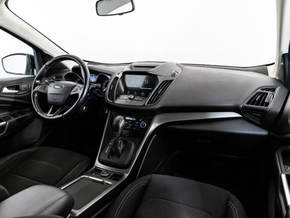 Ford Kuga II Рестайлинг с пробегом 2018 года, цена 1 399 000 рублей, 110900 км, внедорожник, Автокод Объявления