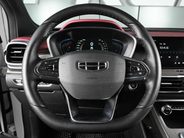 Geely Coolray I с пробегом 2023 года, цена 1 799 000 рублей, 69086 км, внедорожник, Автокод Объявления