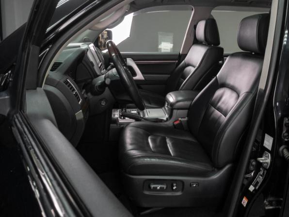 Toyota Land Cruiser 200 Series Рестайлинг 2 с пробегом 2016 года, цена 5 399 000 рублей, 169554 км, внедорожник, Автокод Объявления
