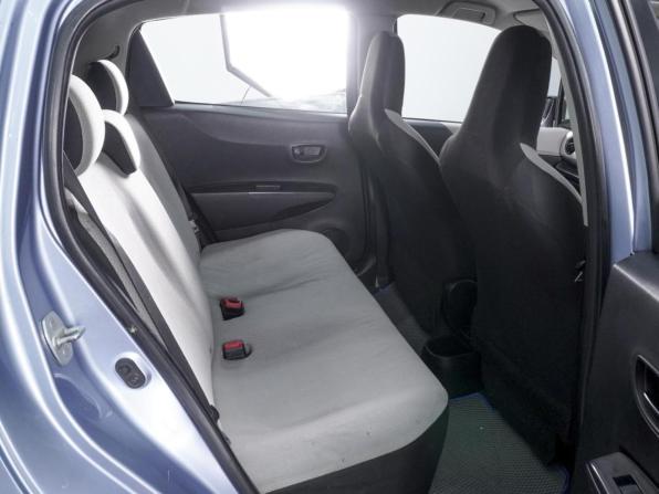 Toyota Vitz III (XP130) с пробегом 2013 года, цена 570 000 рублей, 320765 км, хэтчбек, Автокод Объявления