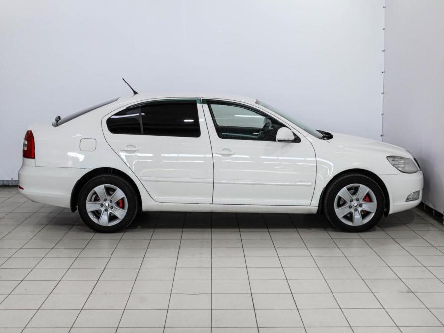 Skoda Octavia II (A5) Рестайлинг Ростов-на-Дону  - изображение 5