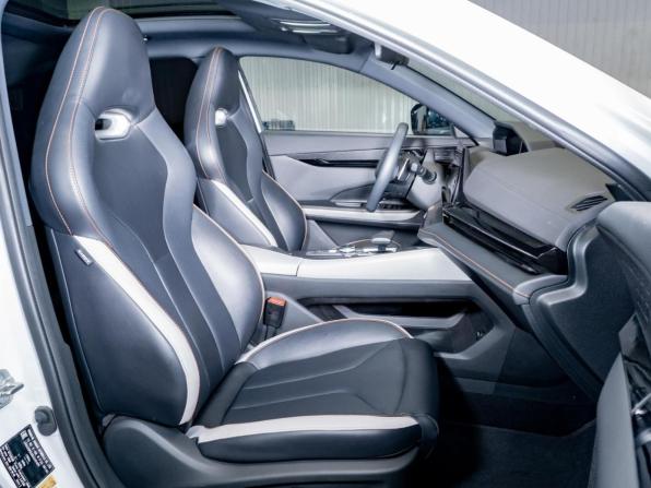 Changan UNI-V I с пробегом 2024 года, цена 2 190 000 рублей, 75901 км, лифтбек, Автокод Объявления