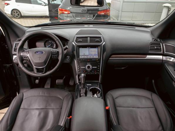 Ford Explorer V Рестайлинг 2 с пробегом 2019 года, цена 2 295 000 рублей, 151000 км, внедорожник, Автокод Объявления