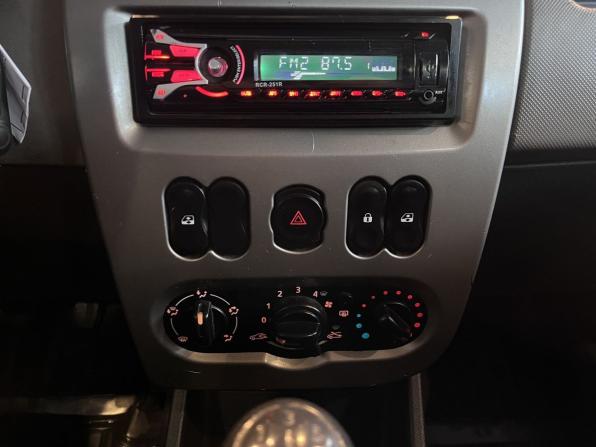 Renault Sandero I с пробегом 2013 года, цена 570 000 рублей, 120053 км, хэтчбек, Автокод Объявления