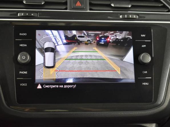 Volkswagen Tiguan II Рестайлинг с пробегом 2021 года, цена 2 498 100 рублей, 190952 км, внедорожник, Автокод Объявления