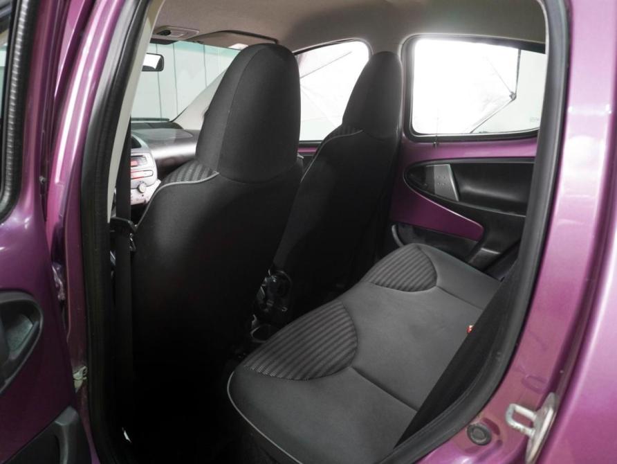 Peugeot 107 I Рестайлинг 2 Воронеж  - изображение 11