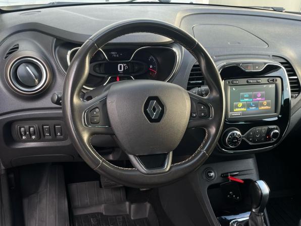Renault Kaptur I с пробегом 2019 года, цена 1 320 000 рублей, 119800 км, внедорожник, Автокод Объявления