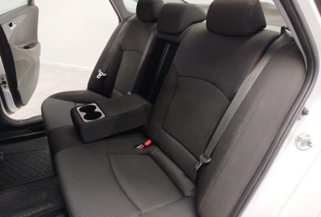 Hyundai Sonata VI (YF) с пробегом 2011 года, цена 1 250 000 рублей, 136096 км, седан, Автокод Объявления