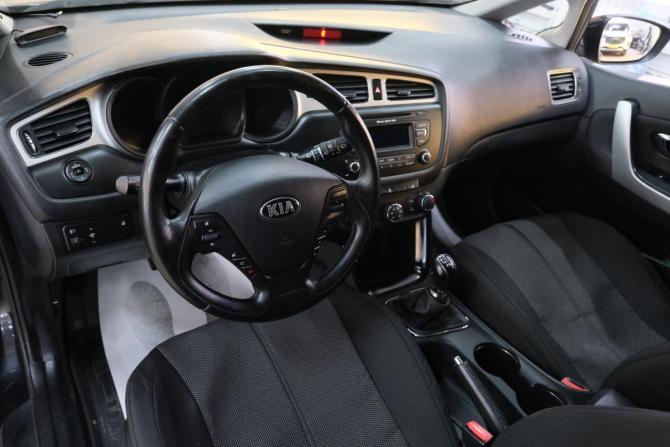 Kia Ceed II с пробегом 2014 года, цена 899 000 рублей, 146000 км, хэтчбек, Автокод Объявления