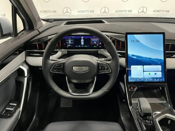 Geely Atlas II с пробегом 2023 года, цена 3 052 700 рублей, 2896 км, внедорожник, Автокод Объявления