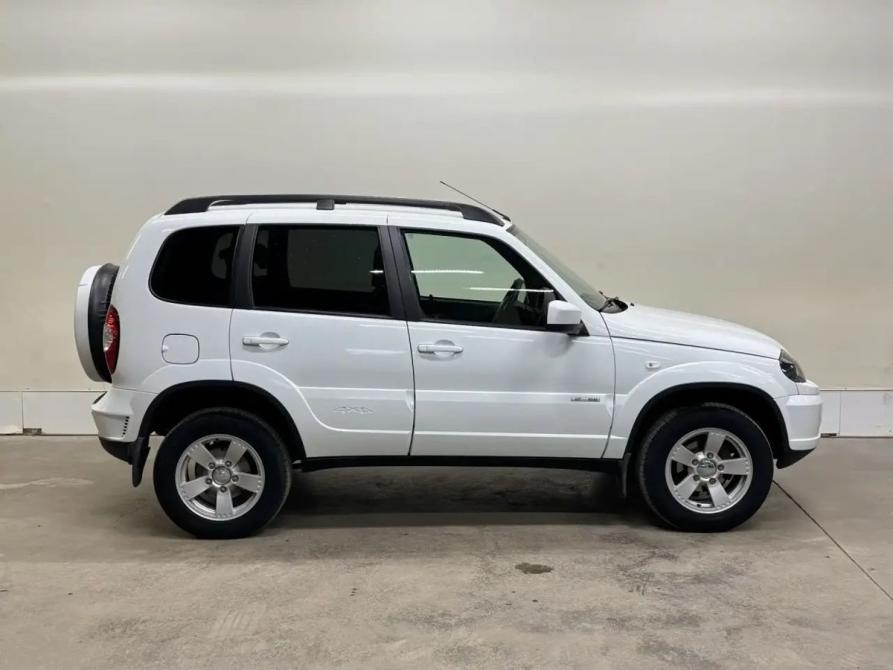 Chevrolet Niva I Рестайлинг Саратов  - изображение 6