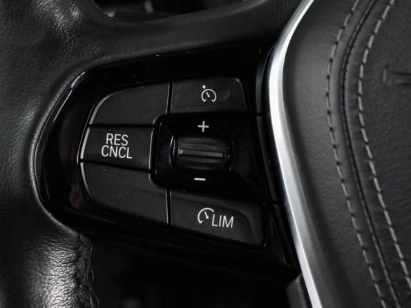 BMW 5 серии VII (G30/G31/G38) с пробегом 2017 года, цена 2 499 000 рублей, 170615 км, седан, Автокод Объявления