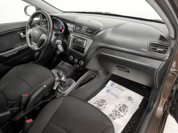 Kia Rio III Рестайлинг с пробегом 2015 года, цена 746 500 рублей, 198008 км, седан, Автокод Объявления