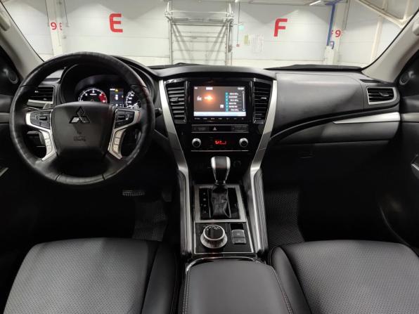 Mitsubishi Pajero Sport III Рестайлинг с пробегом 2022 года, цена 3 990 000 рублей, 100026 км, внедорожник, Автокод Объявления