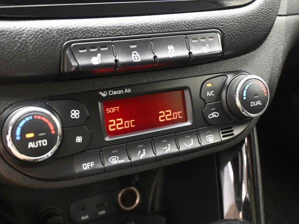 Kia Ceed II с пробегом 2012 года, цена 1 249 000 рублей, 198829 км, хэтчбек, Автокод Объявления